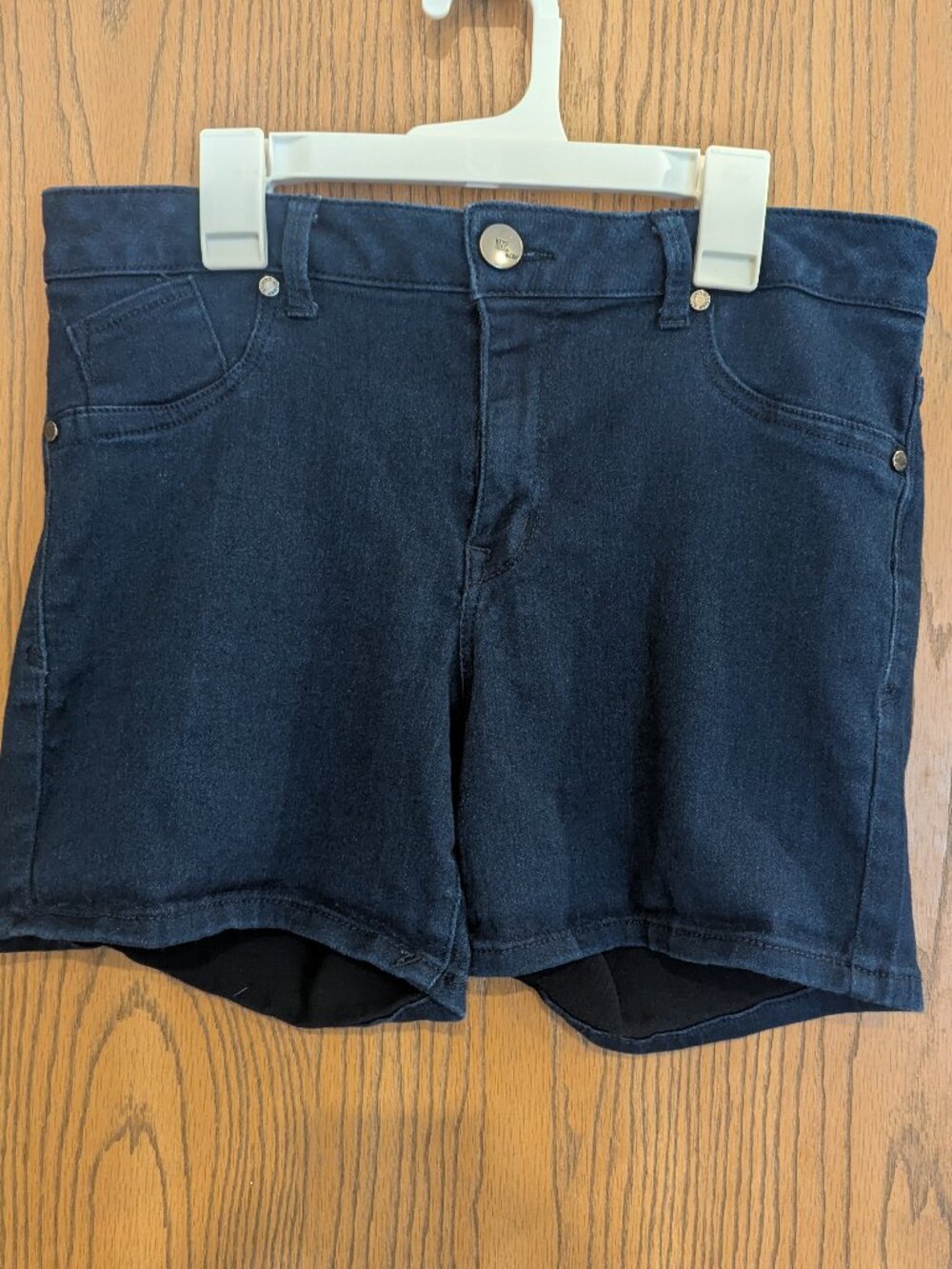 1822 Denim Dark Wash Comfort Stretch Shorts-Women's 12